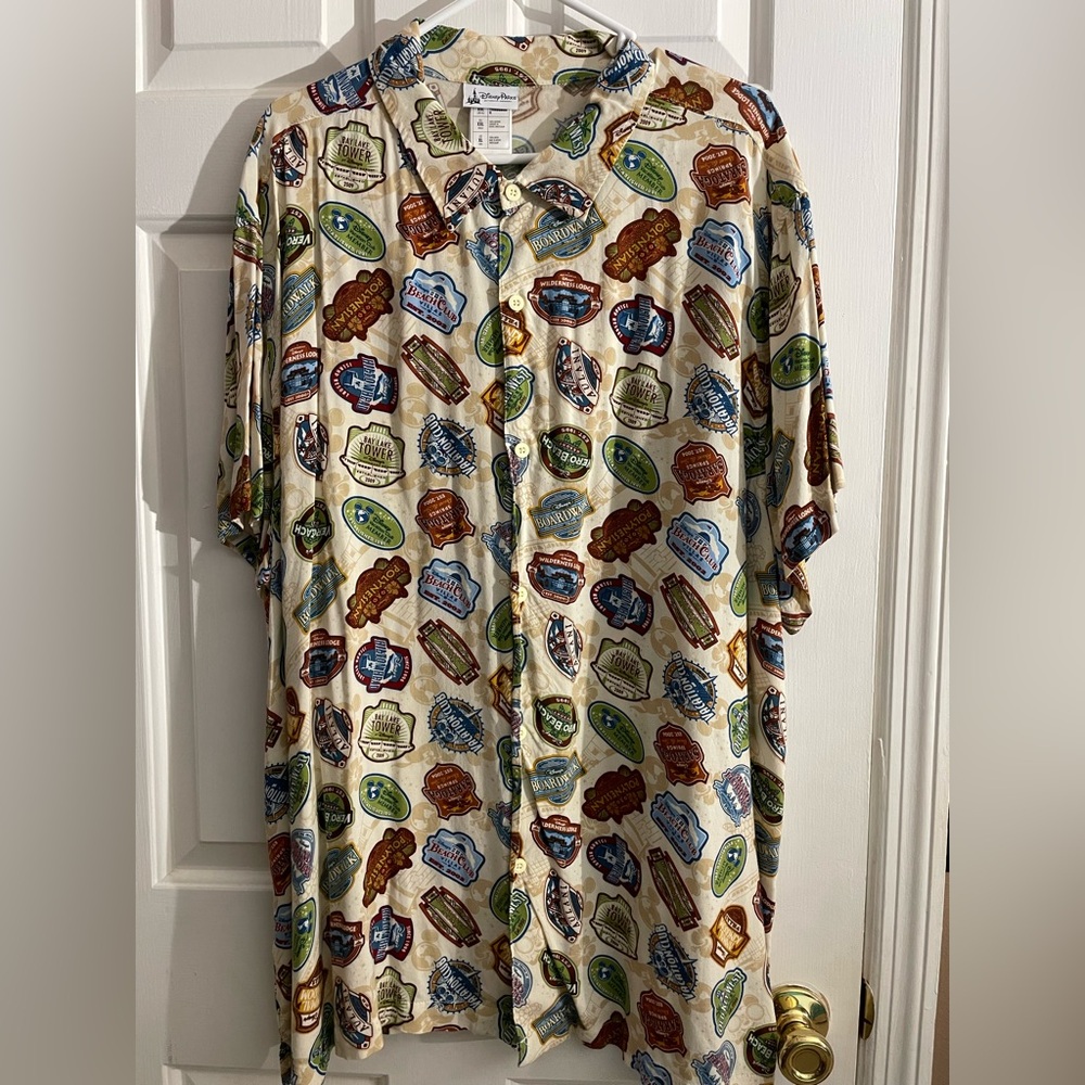Men's X Large (XL) Disney Parks DVC Logo All Over Print Camp Button Down Shirt.